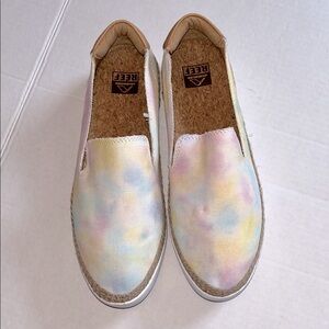 Reef Pastel tie dye Slip-Ons.